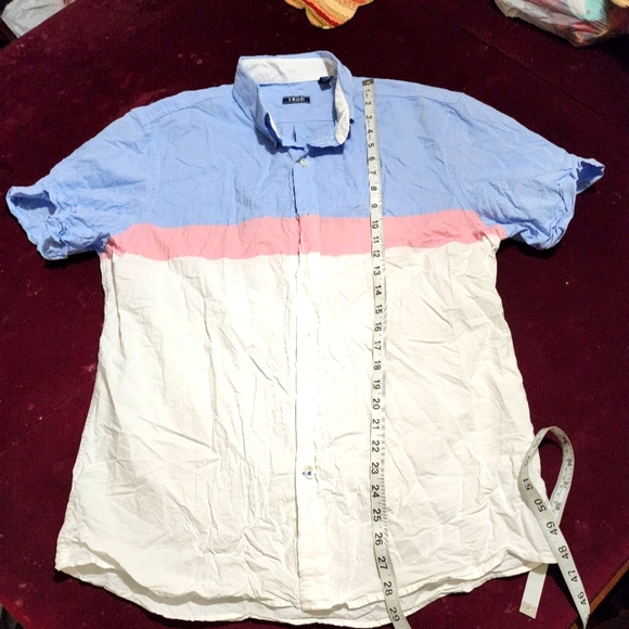 NWOT ... Izod Shortsleeve Button down Casual Shirt - Picture 3 of 7